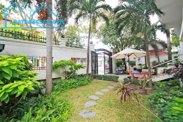Bán Tòa Nhà 3 Mặt Tiền Nguyễn Văn Hưởng,Thảo Điền,Q2 DT:996m2(25mx40m) Hầm 3 Tầng,Hồ Bơi - 5