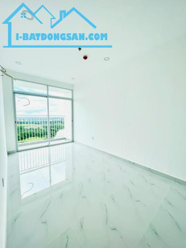 🏡 Chung cư 2 PN sát quận 7 - Nội thất cơ bản ạ - 2