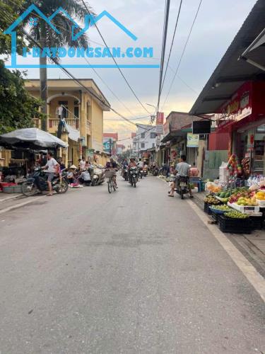 BÁN NHANH CĂN NHÀ 2 TẦNG MỚI XÂY TẠI TP HÒA BÌNH GIÁ CHỈ 615 TRIỆU ĐƯỜNG RỘNG Ô TÔ VÀO