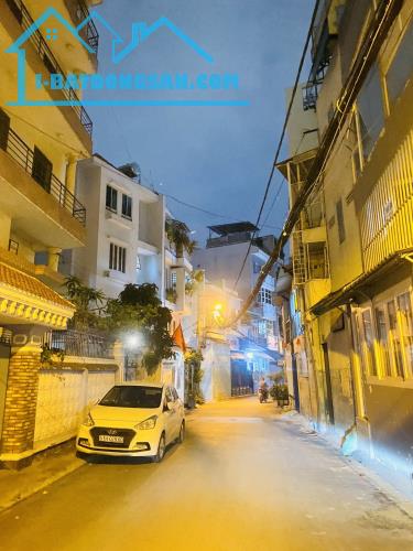 NHÀ NGUYỄN ĐÌNH CHIỂU PHÚ NHUẬN 4 TẦNG KIÊN CỐ. GIÁ 4.2 TỶ TL - 5