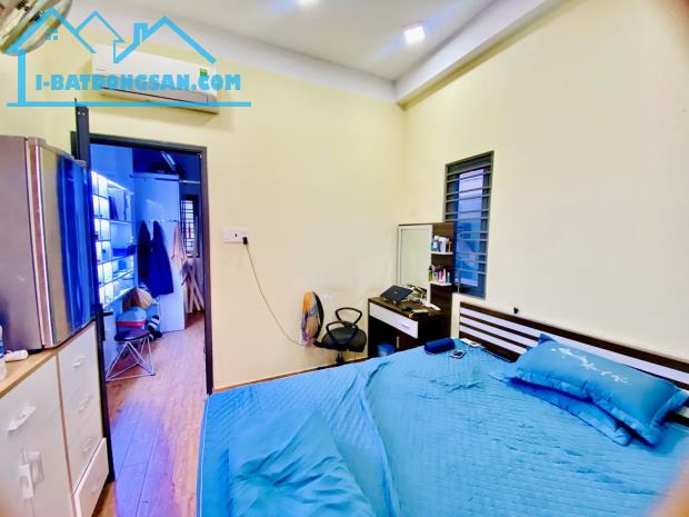 NHÀ NGUYỄN ĐÌNH CHIỂU PHÚ NHUẬN 4 TẦNG KIÊN CỐ. GIÁ 4.2 TỶ TL - 3