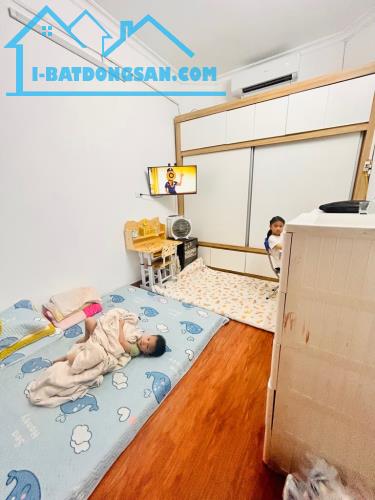 💥💥💥Hơn 3 Tỷ, Nhà Đẹp Nguyễn Lương Bằng, Ngõ Nông, Gần Ôtô, 20m2, 4 Tầng. Cực Hiếm!!! - 1