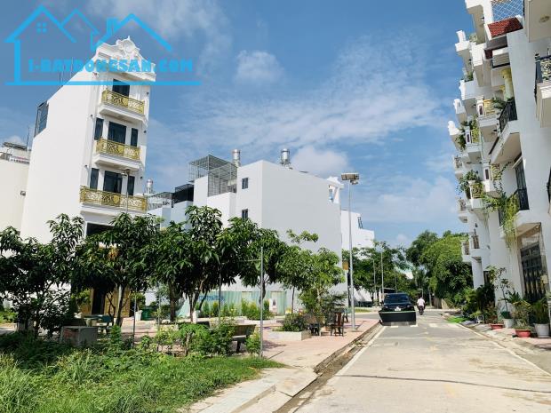 Nhà Đẹp Mới Xây Chợ Bình Thành 4x13m 4 Tầng Khu Đồng Bộ Giá Tốt 5 Tỷ LH: 0813123205 - 4
