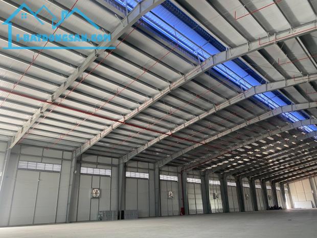 CHO THUÊ KHO, XƯỞNG Tại QL2. Huyện SÓC SƠN. HÀ NỘI. DT 2300m2 - 1