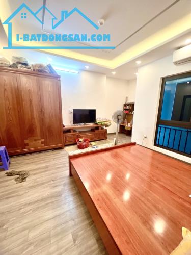 💥💥💥Đội Cấn, Ba Đình, Nhà Đẹp Dân Xây, 15m Ra Ôtô, Gần Phố, DT 33m2, 5 Tầng, Giá 8.9 Tỷ - 2