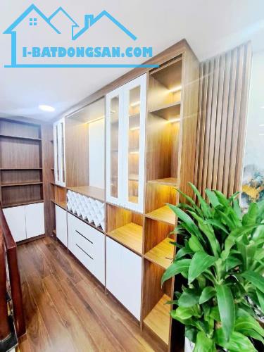 Kim Giang nhà đẹp, gần ô tô đỗ, 30m2, 6 tầng hơn 5 tỷ - 1