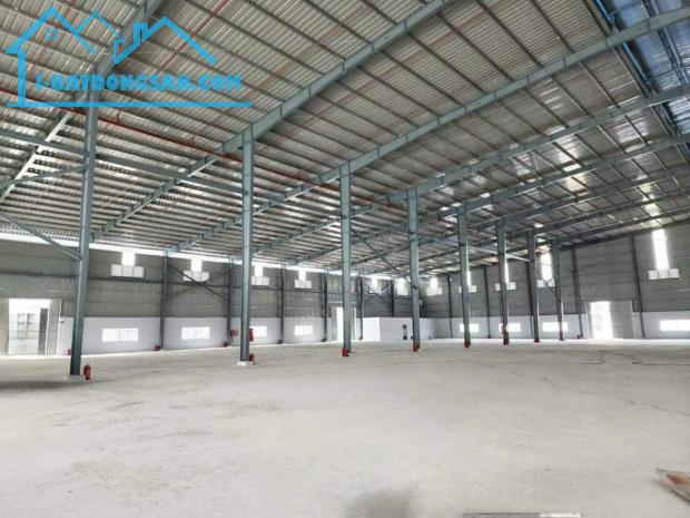 bán xưởng diện tích 13.500m² thuộc Đức Hòa, Long An giá 85 tỷ Lh: 0949 861 287