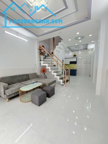 NHÀ 1/CHIẾN LƯỢC - NGAY TRƯƠNG PHƯỚC PHAN - HẺM 5M - 2 TẦNG 2PN - 40M2 SỔ NỞ HẬU GIÁ 3.8 - 1