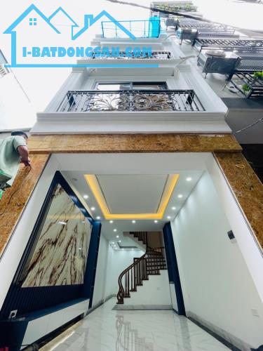 Bán nhà Mỗ Lao, đầu phố Nguyễn Văn Lộc, ô tô đỗ cửa, DT 41m2. Giá 7,8 tỷ. - 2