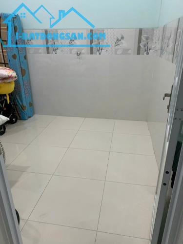 CHÍNH CHỦ GỞI BÁN NHÀ CẤP 4 RỘNG 90M SỔ RIÊNG THỔ CƯ. CÙ LAO PHỐ P. HIỆP HOÀ. GIÁ 3,1 TỶ - 1