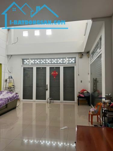 Bán nhà 1trệt 2lầu, p Thống Nhất, Biên Hòa. 160m2 shr thổ cư chỉ 14 tỷ - 1