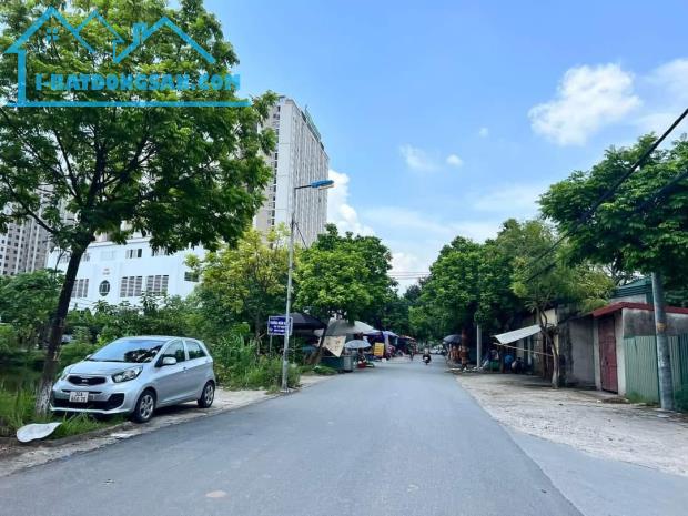 BÁN ĐẤT ĐẤU GIÁ TỨ HIỆP - THANH TRÌ , 80M - MT 6M - 3