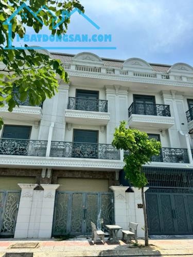 Nhà bán phường Bửu Long mặt tiền đường F1-đường Nguyễn Du, 1 trệt 3 lầu 95m2 giá 5.7 tỷ - 4