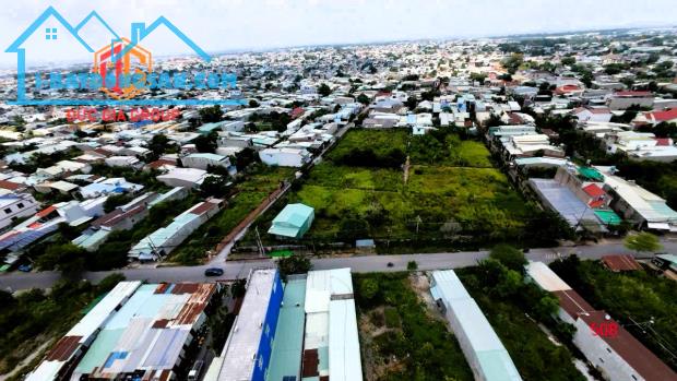 Đất góc 2 mặt tiền đường Thân Nhân Trung phường Trảng Dài sổ hồng riêng 9500m2 giá 87 tỷ