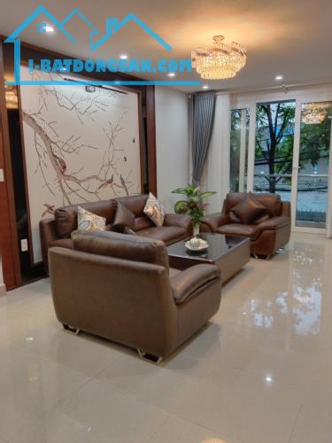 DT 70M X 4 TẦNG,VỈA HÈ,KINH DOANH SẦM UẤT,NGÔ GIA TỰ LONG BIÊN - 1