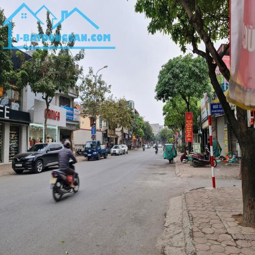 Hoa Hậu Đặng Xá, Gia Lâm. Trục chính, kinh doanh được. 99m2 5 tỷ x tiểu học. Lh - 2