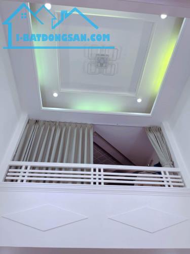 CHDV CAO CẤP QUẬN 3, 5 TẦNG, 60M2, HẺM NHỰA 7M, 8PN, VUÔNG, NHỈNH 10 TỶ - 1