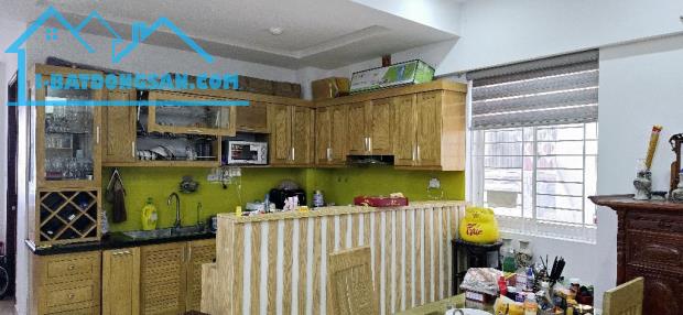 Chung cư chuyển nhượng hot khu Ngoại Giao Đoàn 75m2, 83m2 full nội thất, giá chỉ từ 4.5 tỷ