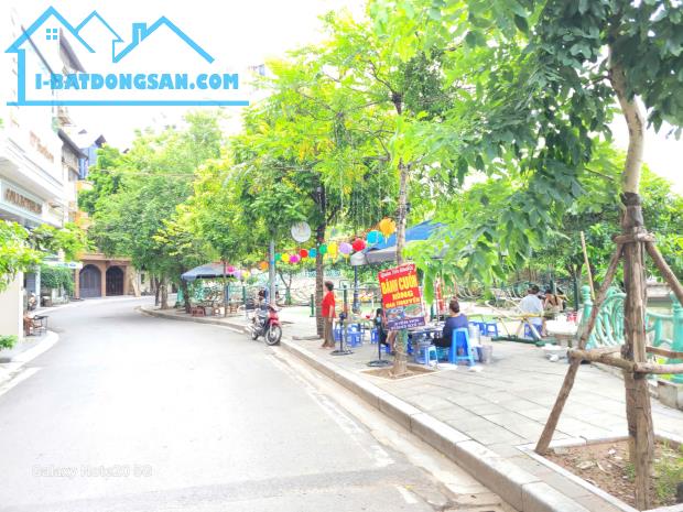 Bán nhà Yên Phụ Tây Hồ hơn 8 tỷ 6 tầng ô chờ thang máy kinh doanh Homestay. - 5