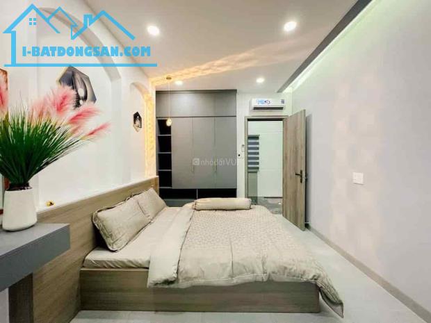 Cần tiền bán gấp căn nhà 65m²-2tỷ940(TL) Đường Huỳnh Tấn Phát, P.Phú Mỹ, Quận 7. - 1