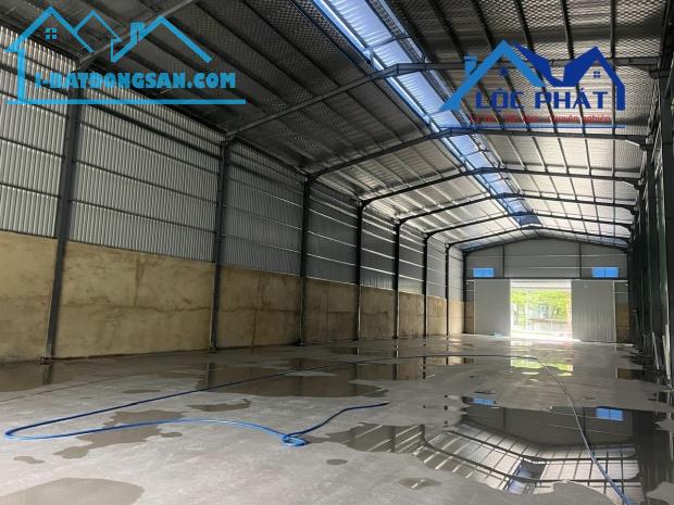 Cho thuê xưởng 1.800m2 giá rẻ chỉ 80 triệu Trảng Dài Biên Hòa Đồng Nai - 1