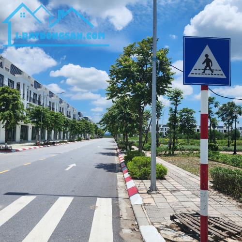 Chính chủ bán căn NV mặt đường 24m kinh doanh tốt giá nhỉnh 7 tỷ tại HUD Mê Linh Central. - 5