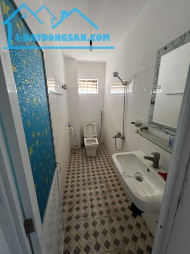 Nhà 2 ô tô tránh 54m2 gần Nguyễn Khuyến - Văn Quán kinh doanh thuận lợi giá quanh 160tr/m2