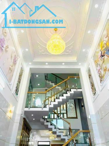 BÁN NHÀ GÒ XOÀI, HXH GẦN CHỢ 64m2 5 TẦNG NỘI THẤT CAO CẤP CHỈ NHỈNH 7 TỶ