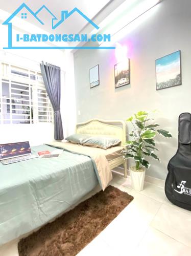NHÀ P. PHẠM NGŨ LÃO QUẬN 1, KẾ BÙI VIỆN, HẺM DÂN TRÍ GẦN MT, 42Mx4 5PN, HĐT 30TR, 6 TỶ HƠN - 1
