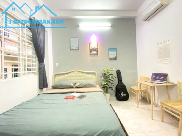 NHÀ P. PHẠM NGŨ LÃO QUẬN 1, KẾ BÙI VIỆN, HẺM DÂN TRÍ GẦN MT, 42Mx4 5PN, HĐT 30TR, 6 TỶ HƠN