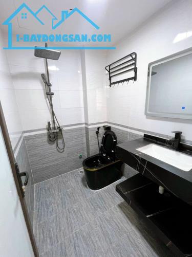 Bán nhà đẹp dân xây nhỉnh 5tỷ mặt ngõ phố Văn Cao 50m2 5tầng Ba Đình - 0934266313 - 2