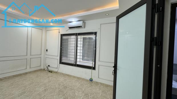 Bán nhà phố Trương Định, 31m2 x 5 tầng , Ngõ SH Quay đầu , 4 tỷ 100 - 3