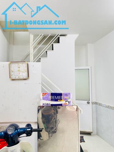 NHÀ ĐẸP NGUYỄN THƯỢNG HIỀN P1 GV- 24M2 - 3 TẦNG BTCT- MỚI Ở NGAY - 4