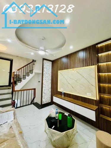 Bán Nhà Phố Kim Hoa, Trung Tâm Đống Đa,Gần Ô Tô, 5 Tầng Mới Tinh Full Nội Thất, Hơn 6Tỷ