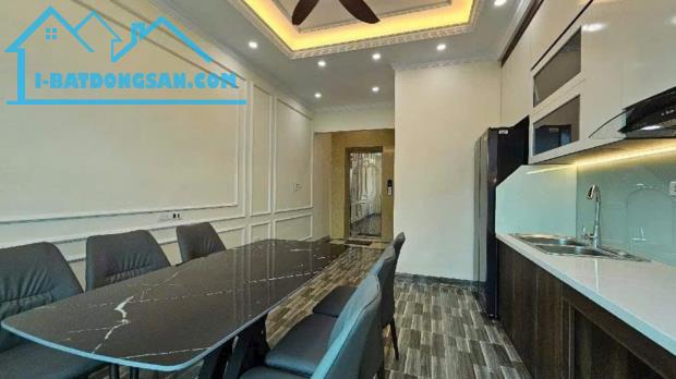 Bán nhà Phạm Văn Đồng, 56m2, phân lô, ô tô, nội thất chủ tặng,  nhỉnh 6tỷ. - 2