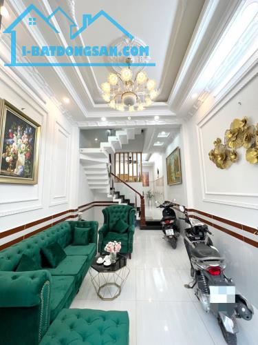 LÔ GÓC 2 MẶT THOÁNG KHÔNG LỘ GIỚI - HẺM XE HƠI TRÁNH-4x13- 4TẦNG -CHỈ HƠN 4TỶ.  - Khu phân - 3