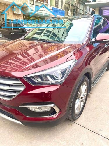 Cần Bán Xe Santafe dầu cao cấp 2018 - Xe nữ đi chủ yếu trong Hà Nội