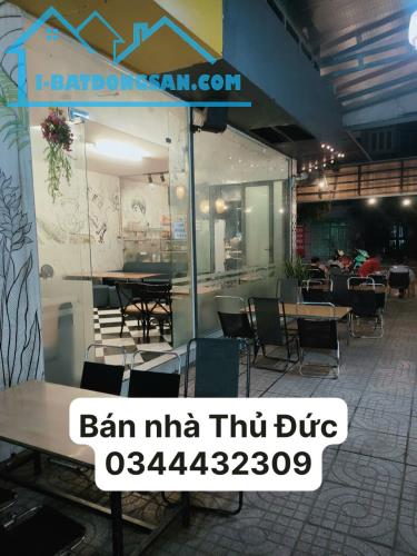 Bán nhà Thủ Đức – Mặt tiền kinh doanh Lê Văn Việt – 270 m2 – Ngang 10m – Chỉ 21.5 tỷ - 2