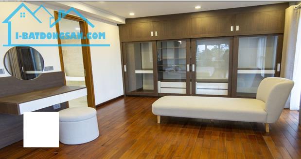 Bán Tòa nhà 11 tầng căn hộ dịch vụ cao cấp đường tô ngọc vân quận tây hồ 350m2 giá 500/m2 - 2