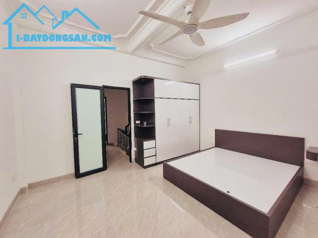 HIẾM! Bán nhà đẹp ĐỐNG ĐA, gần Đại Học Thuỷ Lợi, Dt 60m2, Mt 4.8m, Giá 10.9 Tỷ