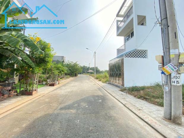 ĐẤT AN TINH TRẢNG BÀNG TÂY NINH (200M2), 5X40 GIÁ :350 TRIỆU