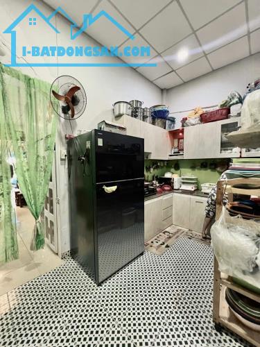 Bán nhà hxh thông Bùi Quang Là Gò Vấp 60m2 2 tầng chỉ 5.4 tỷ