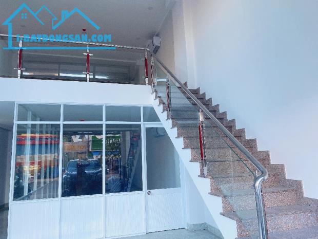 BÁN TOÀ NHÀ MT LÊ QUANG ĐỊNH BÌNH THẠNH 5LẦU 285M2 THU NHẬP 200TR - 2