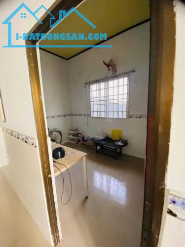Bán Gấp Nhà Cấp 4 ngay Trường Mầm Non QTreo KDC Tân Phong, Trường THCS Tân Phong - 3