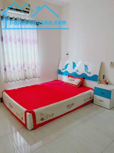 Bán căn nhà trước mặt Nguyễn Duy Trinh – Cơ Hội Vàng Đầu Tư! -150m2 - 3 tầng - 12. tỷ - 1