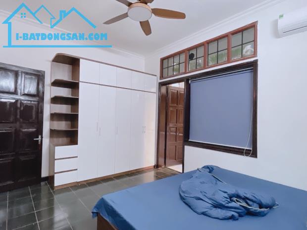 Bán nhà ngõ 79 Cầu Giấy, 35m2 x 5T nhà đẹp gần phố, giá 6.15 tỷ. - 4