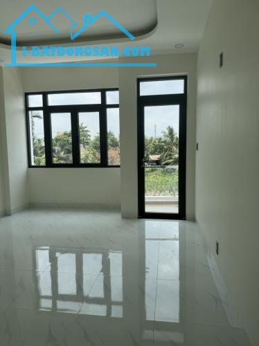 ĐẴNG CẤP: xe hơi né, 30m ra Hà Huy Giáp, Q12, 3 tầng mới, 70m2, chỉ 4.6 tỷ. - 3
