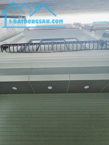 HÓT Ngọc Hà -  Ba Đình 41/45m2 5 Tầng Mặt 5.5m Giá Chào 7.8 Tỷ
