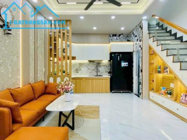 Bán Nhà gần Cây Trâm, Phường 9, Gò Vấp, 40m2, 3 tầng, giá nhỉnh 4 tỷ