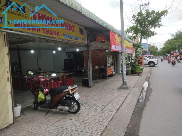 CHÍNH CHỦ CHO THUÊ NHÀ MẶT TIỀN 449 QUÁCH ĐIÊU - BÌNH CHÁNH - TP HỒ CHÍ MINH - 3